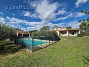 Maison à SAINT-PAULET-DE-CAISSON