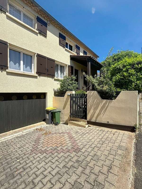 Maison à BEZIERS