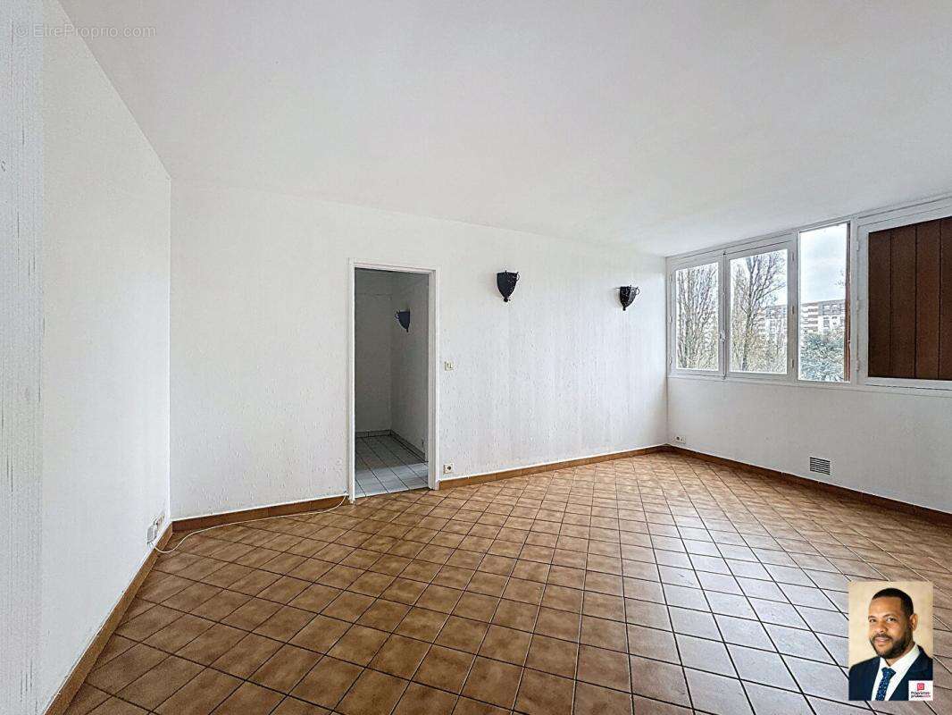Appartement à SAVIGNY-SUR-ORGE