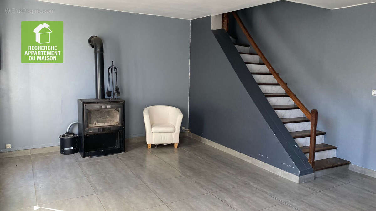 Maison à MONTALIEU-VERCIEU