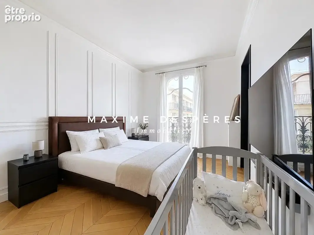 Neuilly - Saint James - 4 chambres avec balcons - photo 13