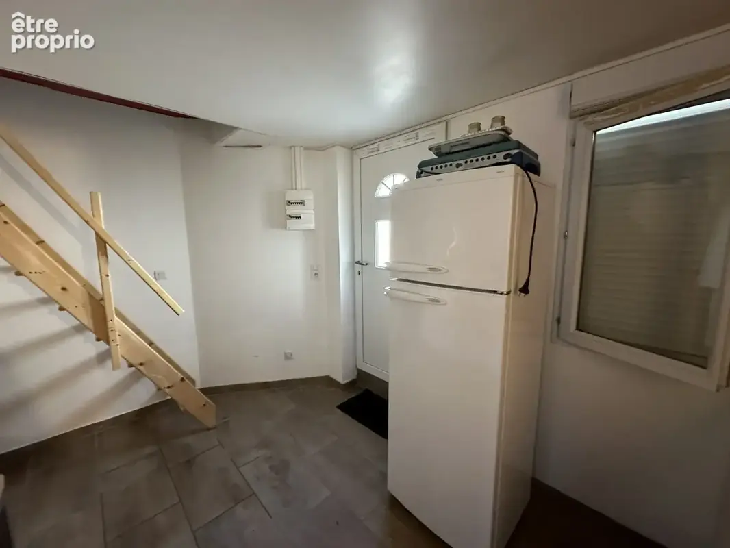 Immeuble  T3 + cave et terrasse sur un terrain 229 m2 - photo 7