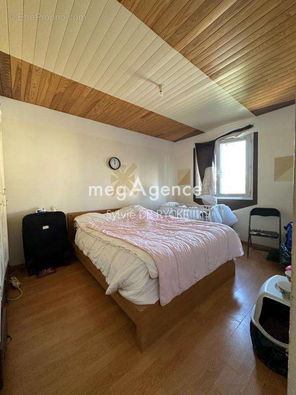 Maison à MONTEREAU-FAULT-YONNE