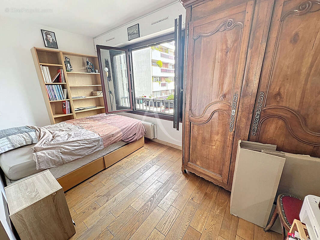 Appartement à PARIS-12E