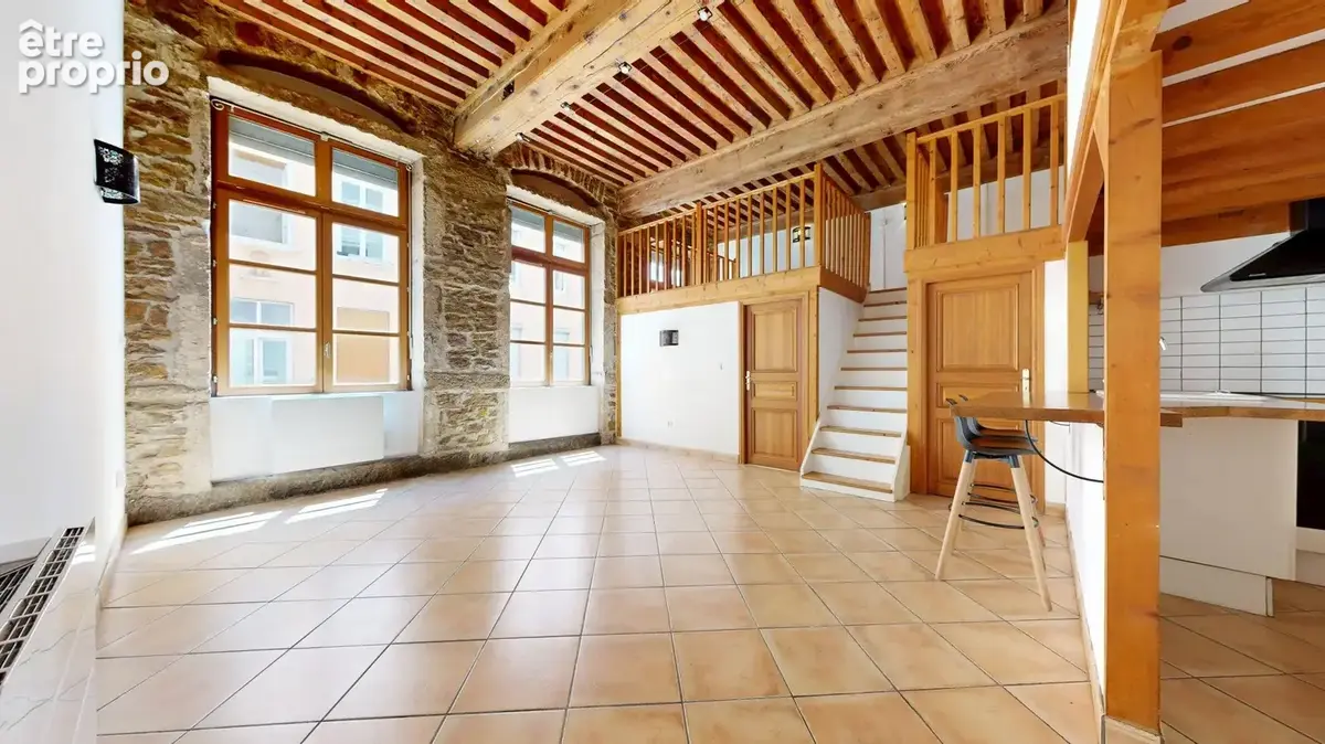 Appartement 70 m² à Lyon-4e  - photo 2