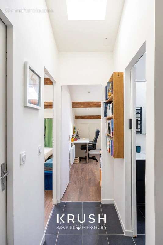Appartement à MARSEILLE-6E