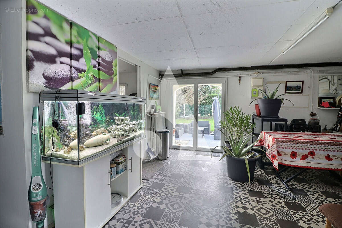 Maison à AUVERS-SUR-OISE