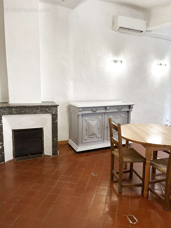 Appartement à VILLECROZE