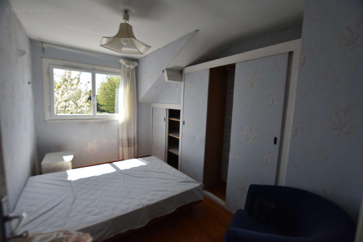 Maison à MOISSY-CRAMAYEL