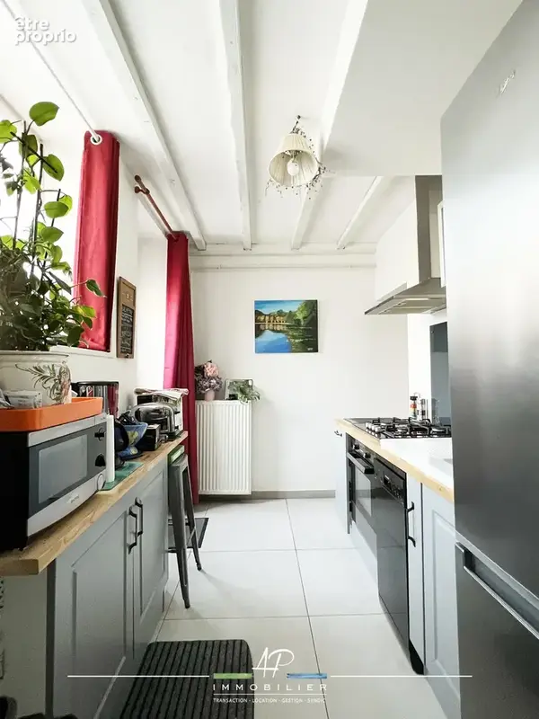 Maison de village avec jardin et garage - photo 5