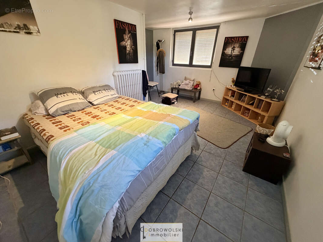 Maison à LE PEAGE-DE-ROUSSILLON