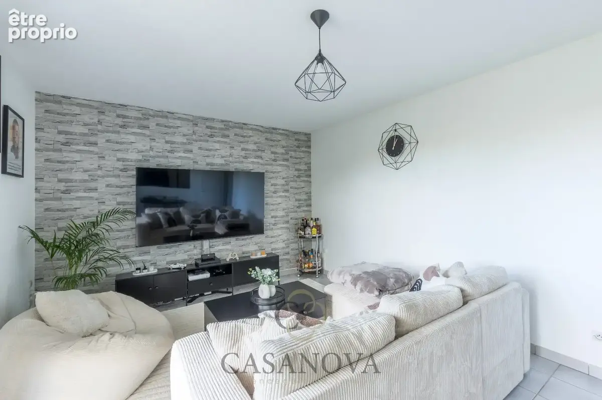 Appartement T3 avec balcon, vue dégagée et parking  Montpellier Celleneuve, proche tram - photo 4