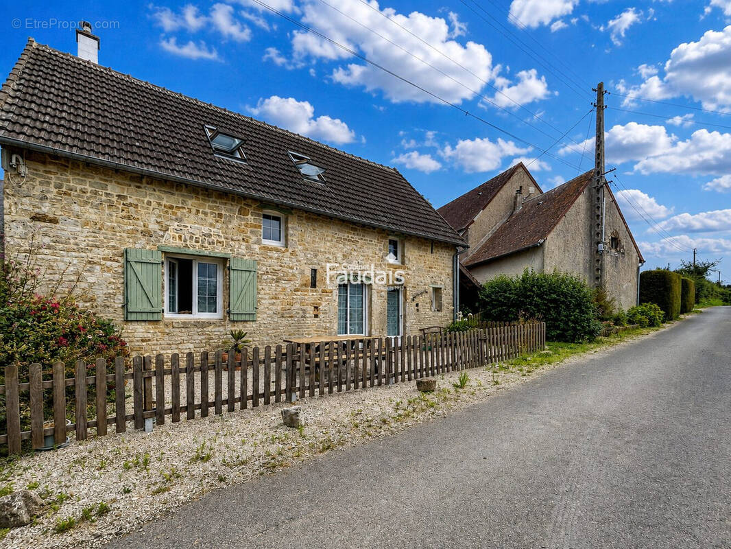 Maison à BOLLEVILLE