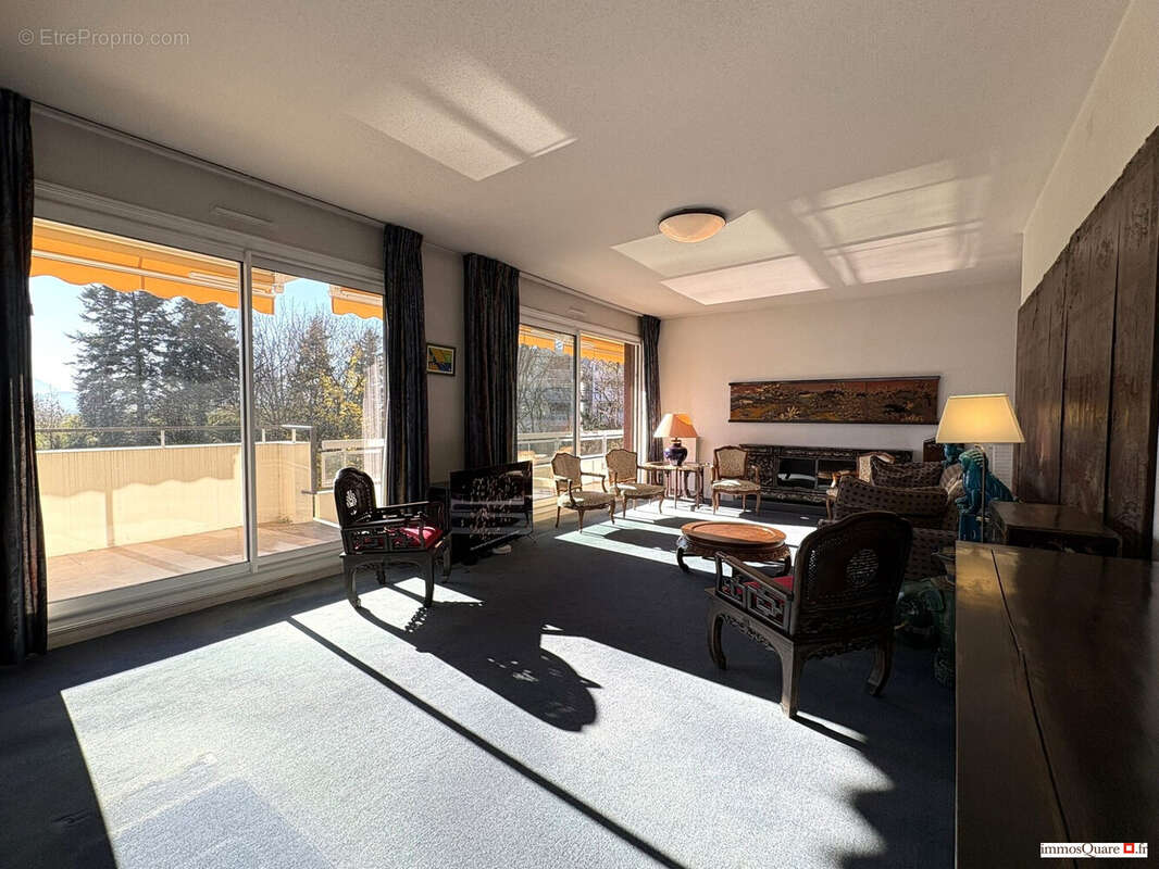 Appartement à MEYLAN