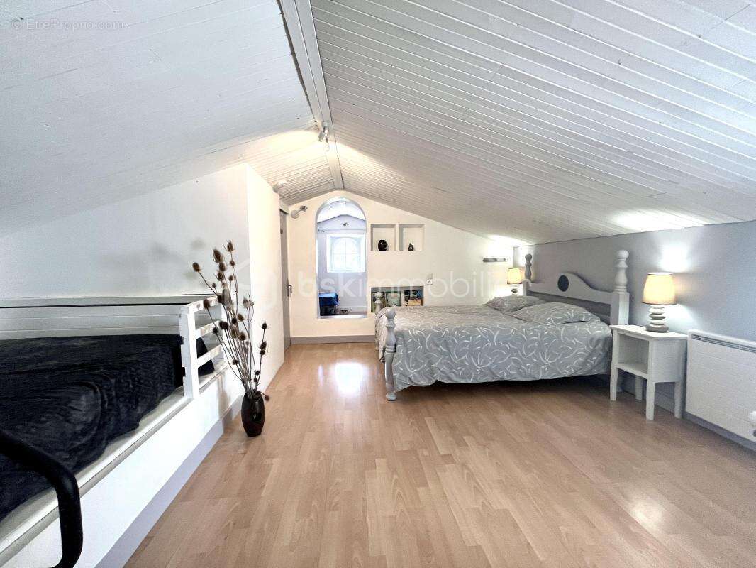 ST Paul En Forêt (83440) -    Un seul bien, de multiples revenus : location saisonnière, résidentielle et événementielle ! - photo 14
