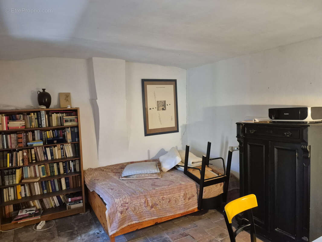 Maison de maître 290 m2 avec 7 chambres, remise et cour   Azille - photo 27