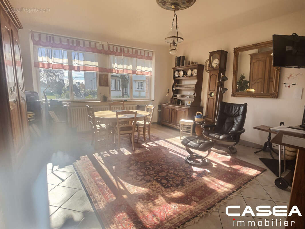 Maison à PLONEOUR-LANVERN