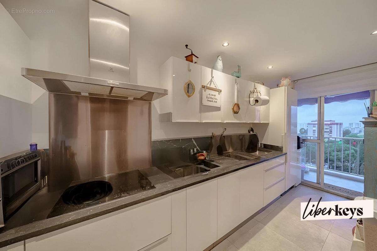 Appartement à MARSEILLE-9E