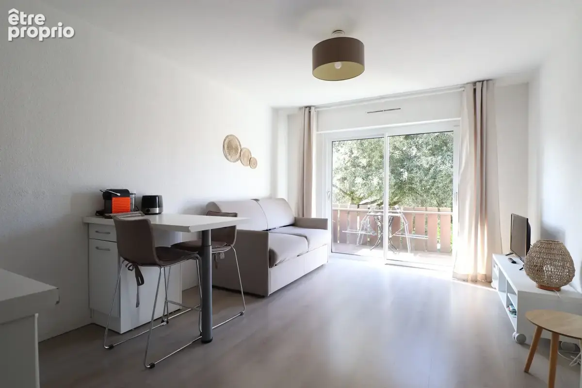 Royan - quartier du parc - appartement t1 avec balcon et parking - 150 m plage - photo 4