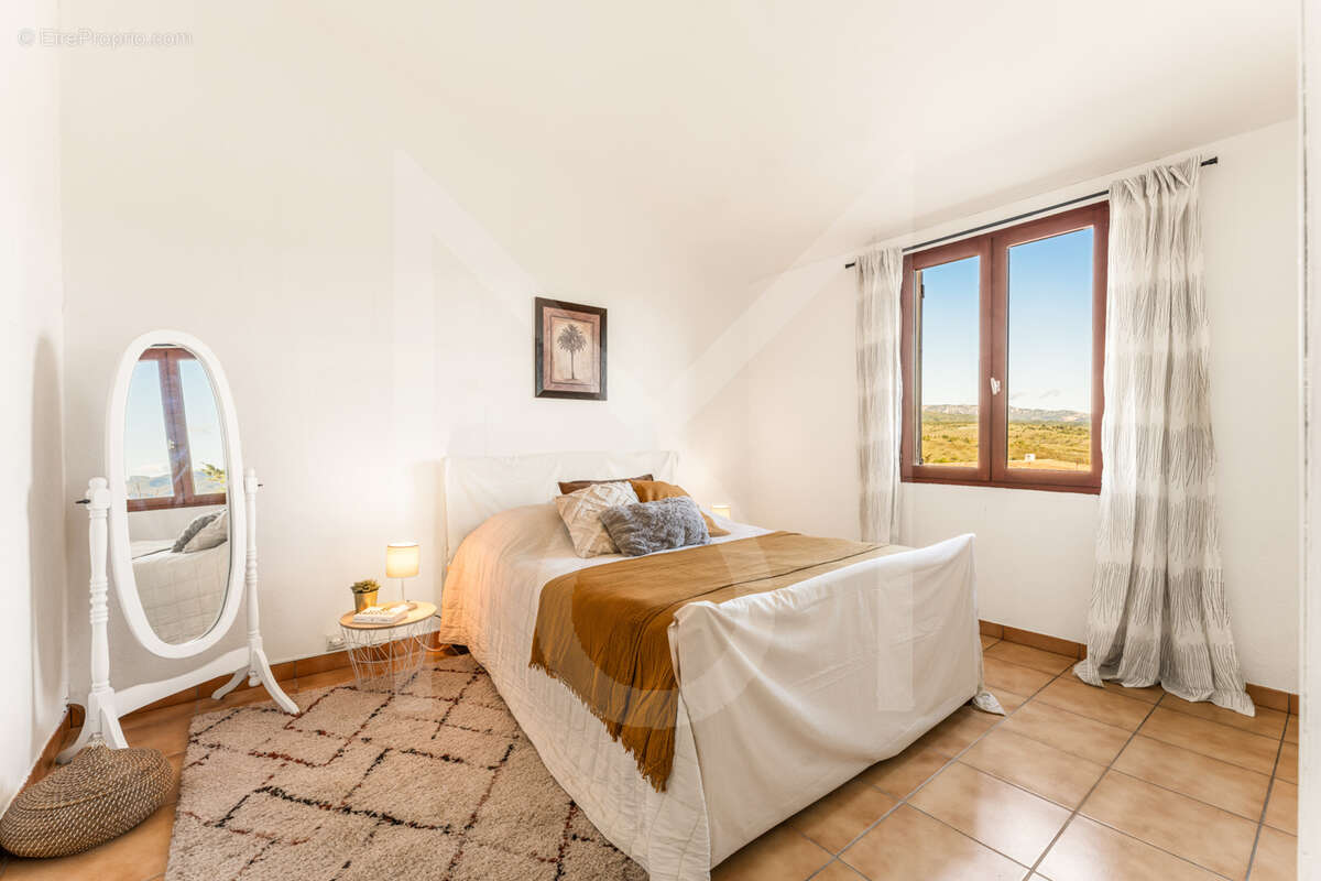 Maison à MARSEILLE-13E