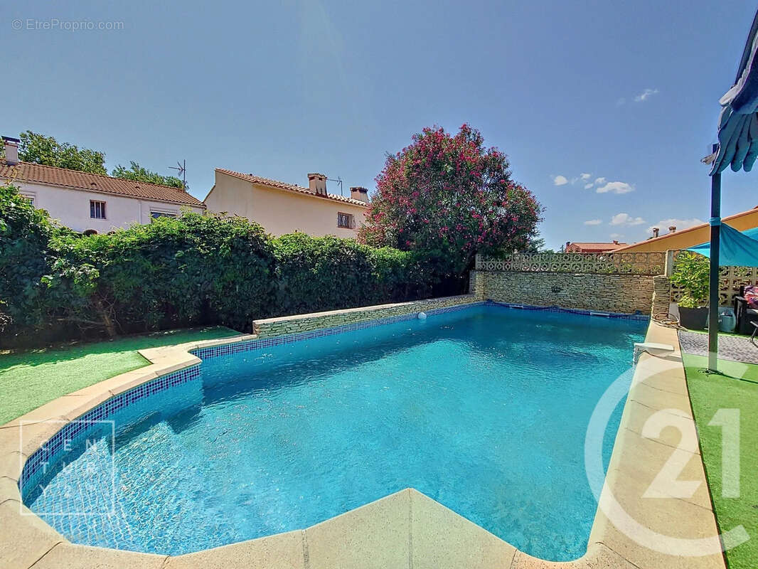 Maison à LE SOLER