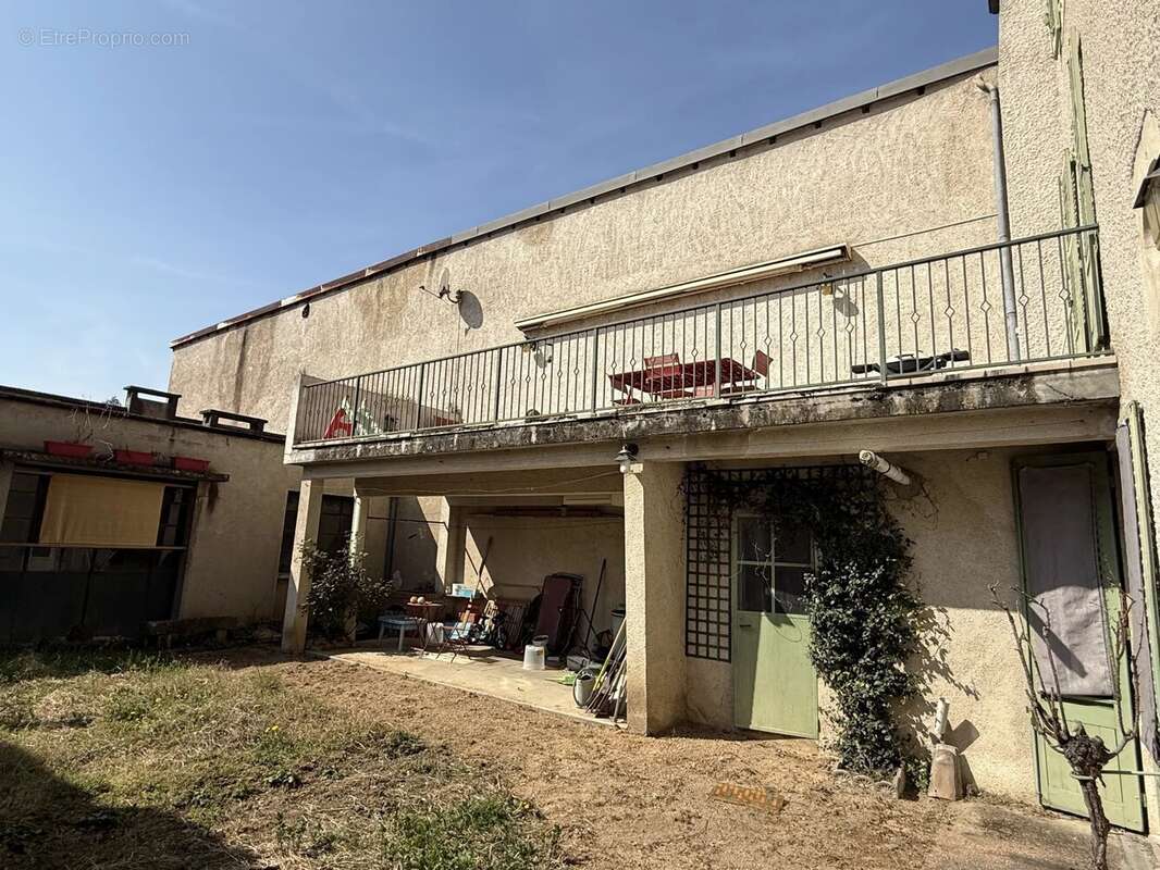 Maison à VILLEFRANCHE-SUR-SAONE