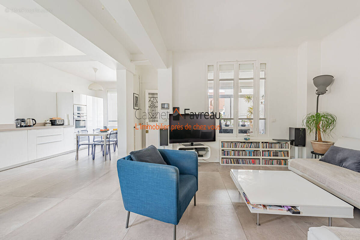 Maison à L'HAY-LES-ROSES