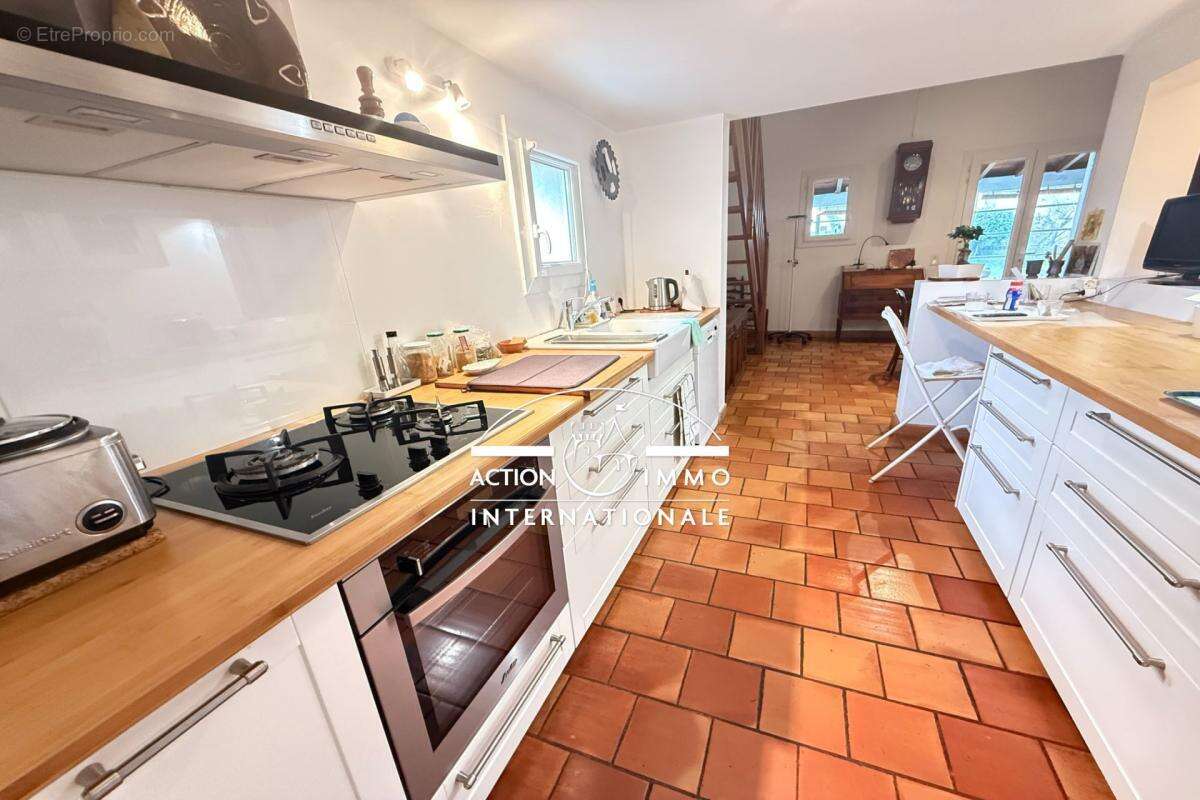 Maison à SAINT-MARTIN-DE-CRAU