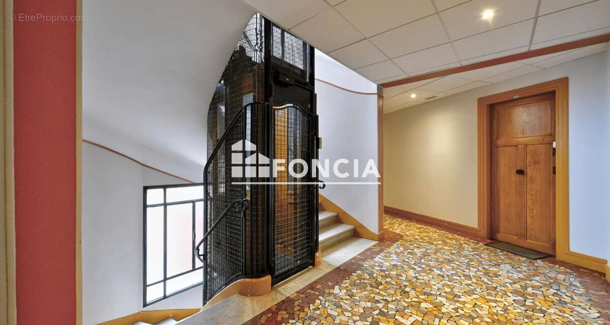 Appartement à VERSAILLES