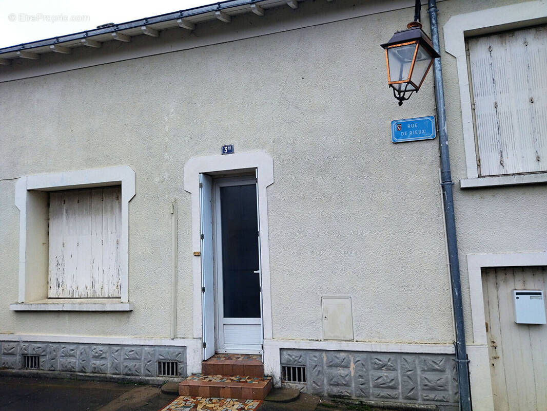 Maison à CHEMILLE