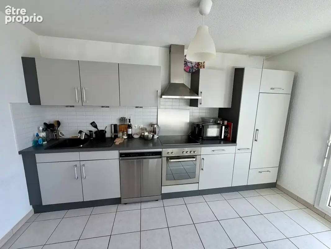 Appartement 3 pièces avec terrasse, vue dégagée, garage et parking privatif - photo 4