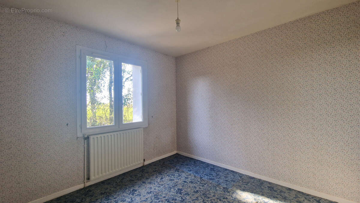 Maison à SAINT-SAUVANT