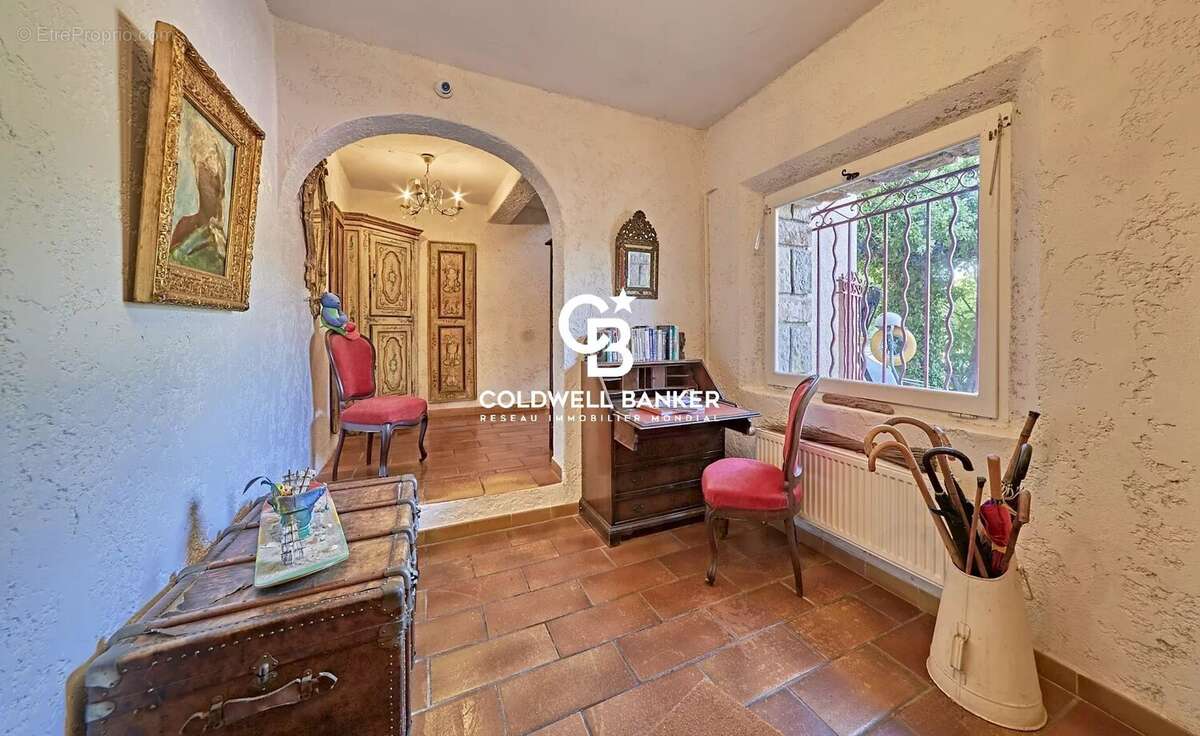 Maison à LA LONDE-LES-MAURES