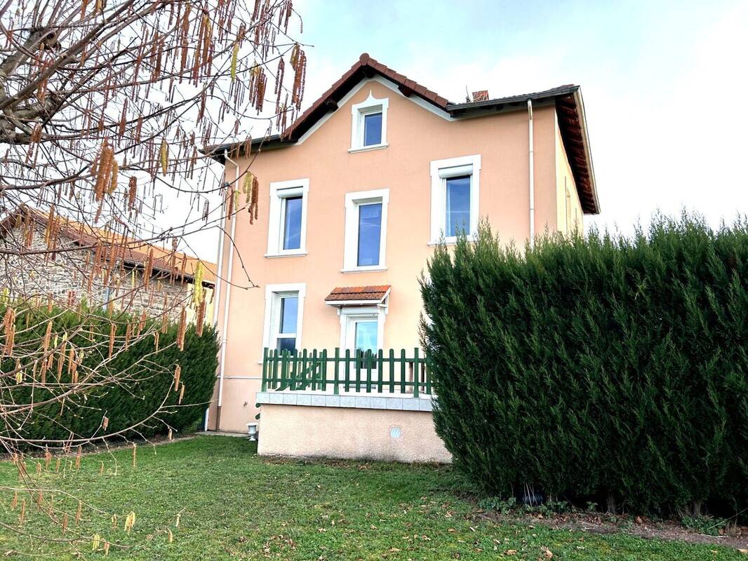 Maison à SAINT-JODARD