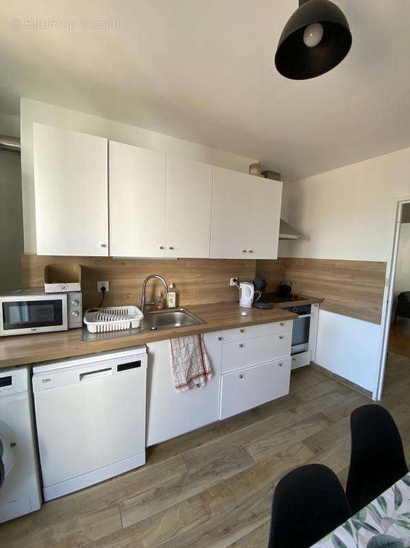 Appartement à SAINT-ETIENNE