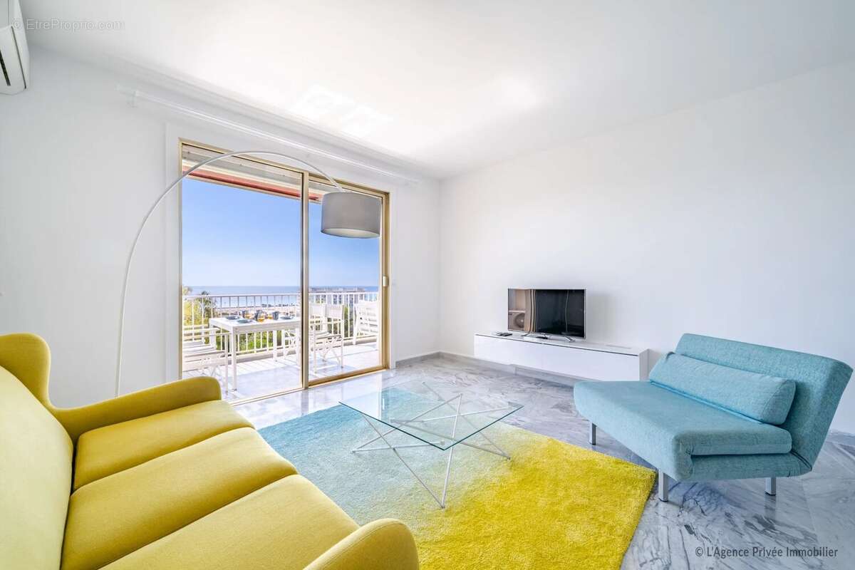 Appartement à CAGNES-SUR-MER