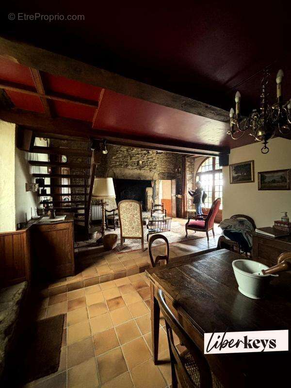 Maison à PLOUGOUMELEN