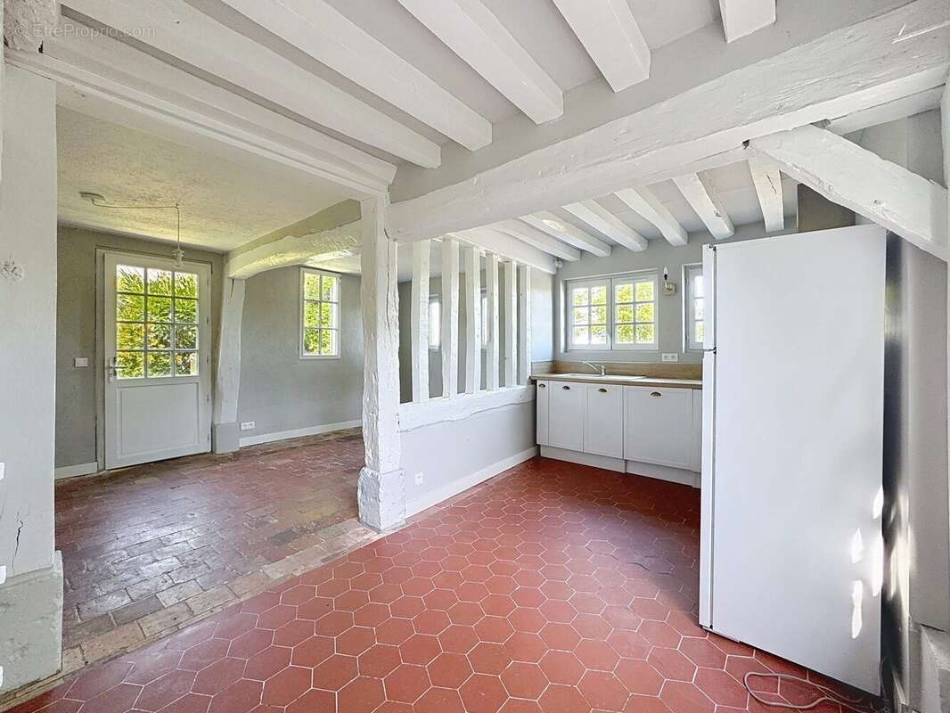 Maison à BEAUMONT-EN-AUGE