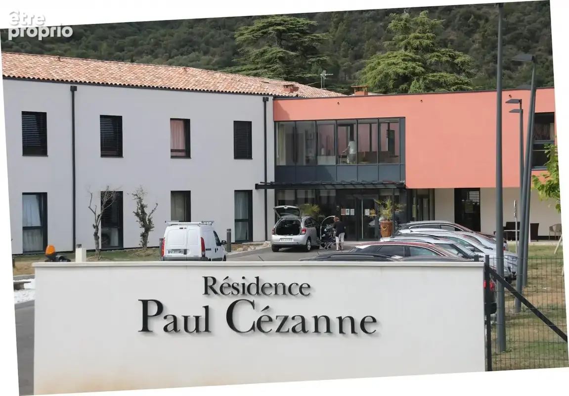 Appartement à MALIJAI