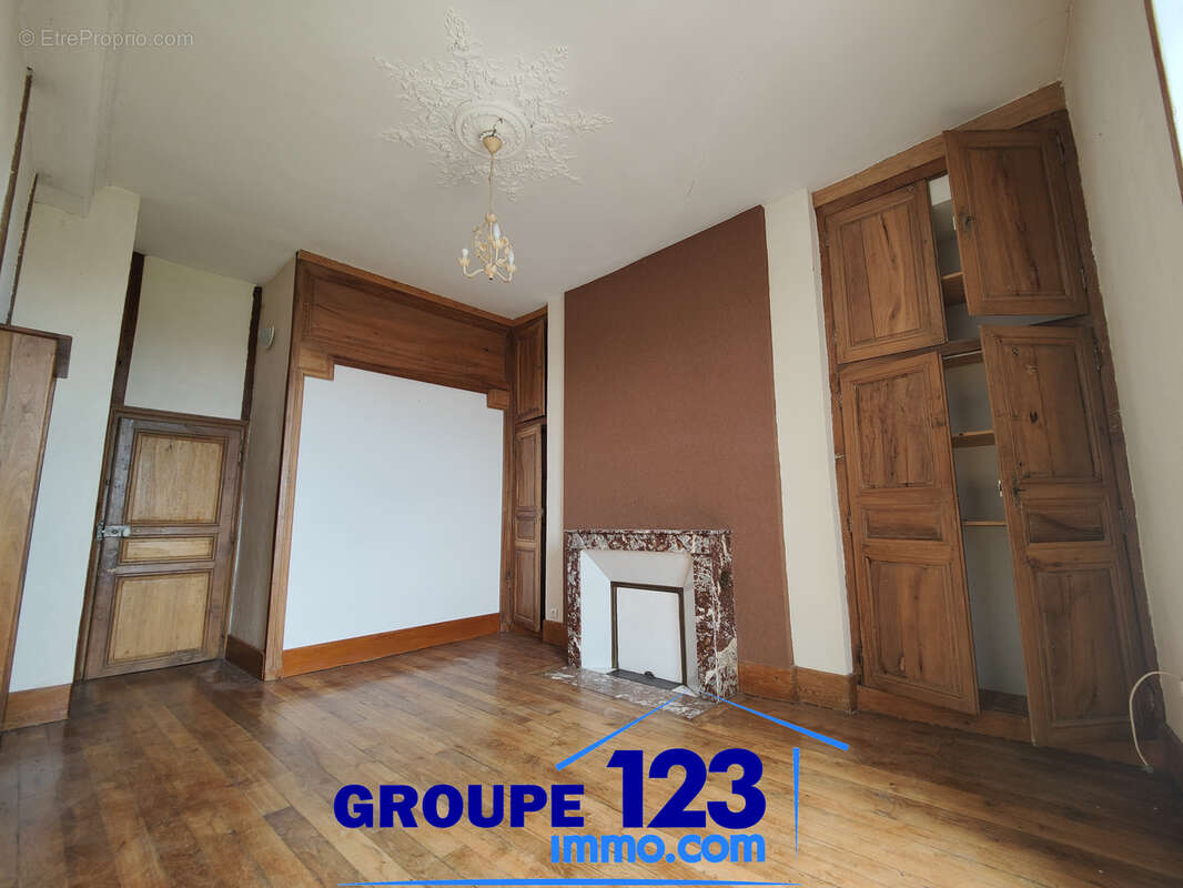 Appartement à JOIGNY