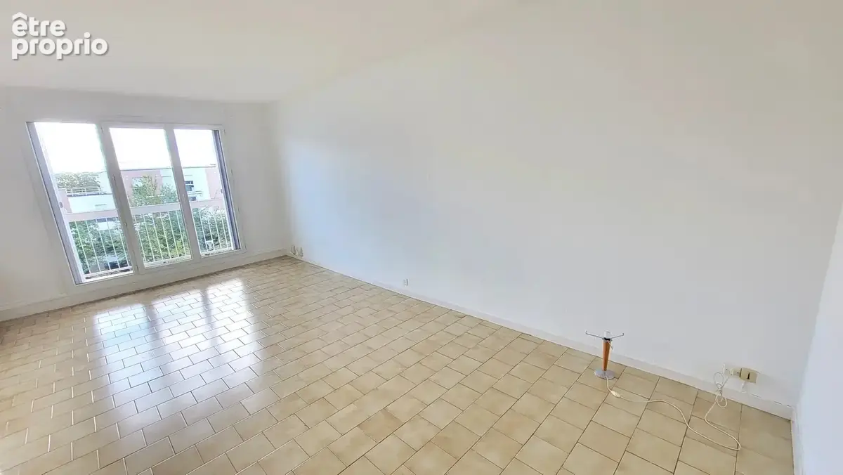 Appartement 2 pièces de 49 m2 avec balcon, cave et Parking – Chelles Gare - photo 3