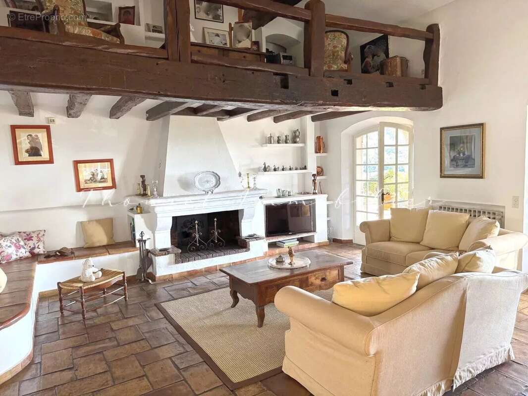 Maison à GRIMAUD