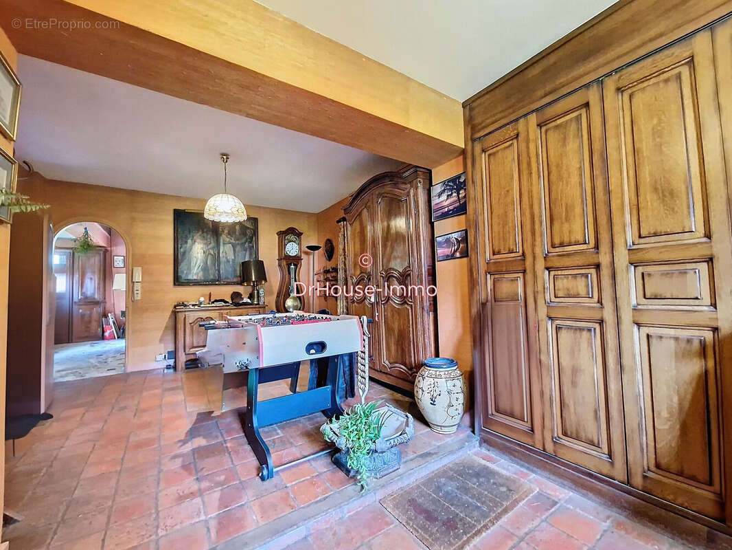 Maison à POIGNY-LA-FORET
