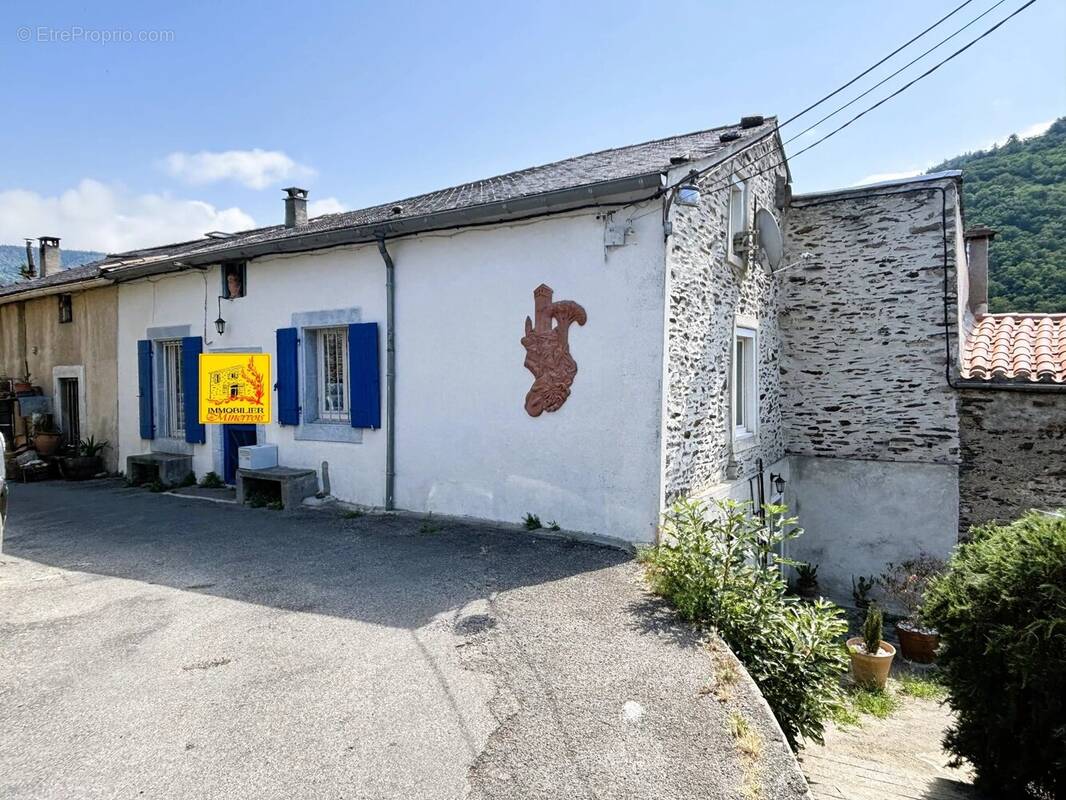 Maison à LESPINASSIERE