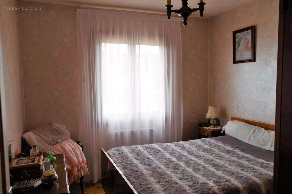 Maison à VILLEMANDEUR