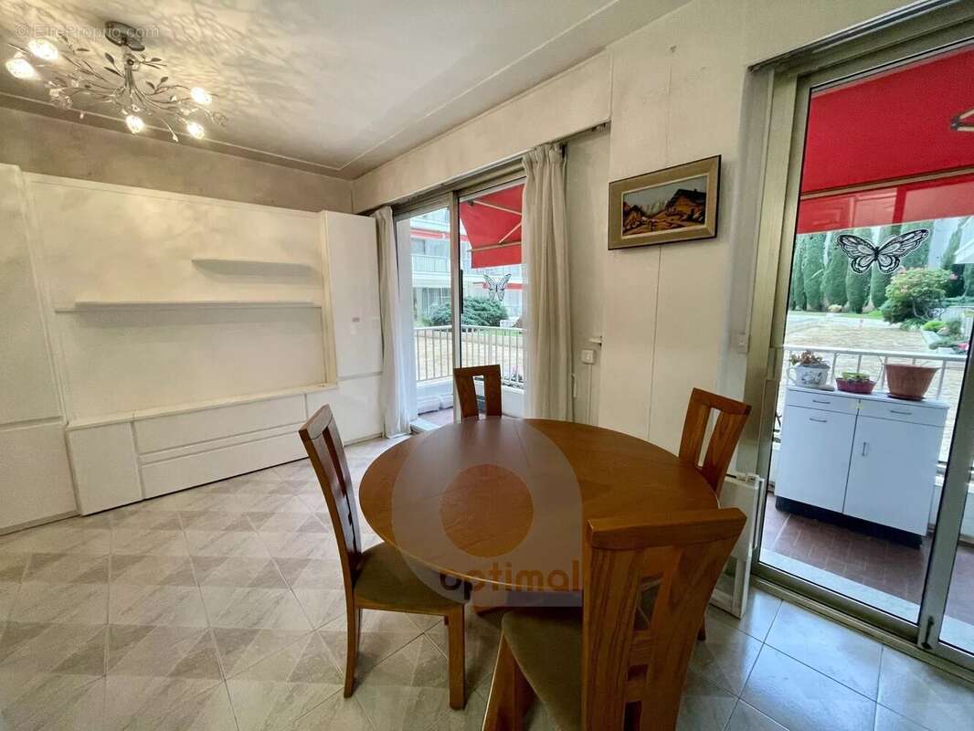 Appartement à MENTON