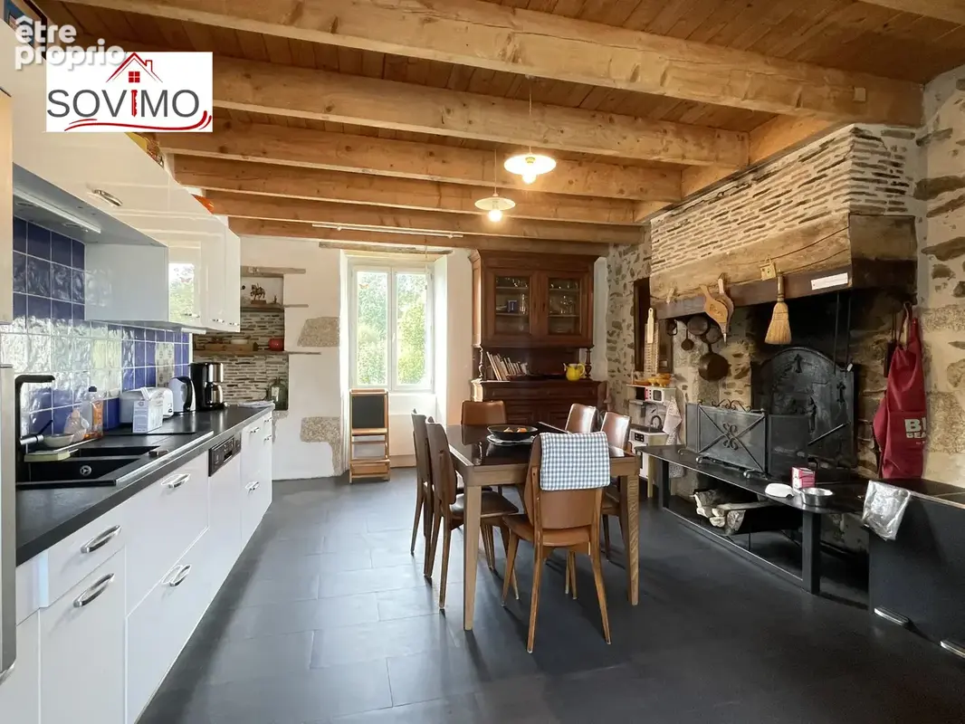 En campagne, belle maison charentaise indépendante en pierre, entièrement restaurée, sur 4800 m2 de terrain - photo 6
