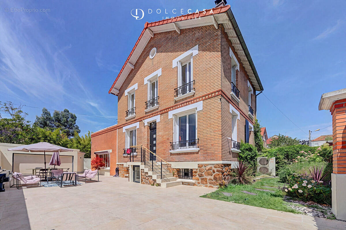 Maison à LE PERREUX-SUR-MARNE
