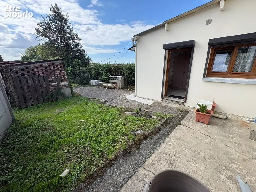 Ensemble immobilier de deux maisons à TULLY / 118500 euros - photo 21
