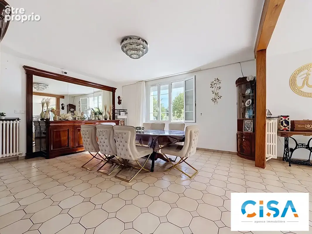 Maison 9 pièces 225 m² à vendre à Verneuil-En-Halatte (60550) - photo 6